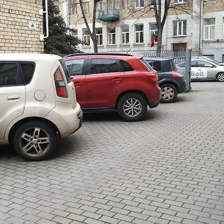 Beautiful One Bedroom In Old Town Vilnius