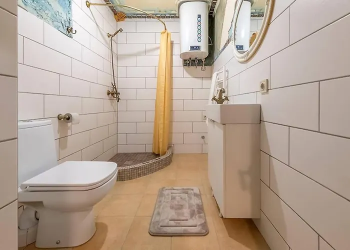 Beautiful One Bedroom In Old Town Διαμέρισμα *