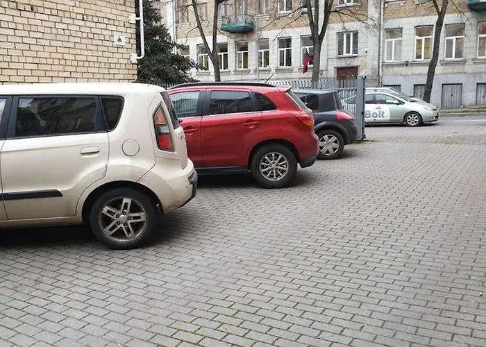 Beautiful One Bedroom In Old Town Vilnius