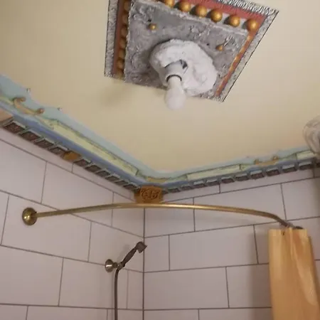 Beautiful One Bedroom In Old Town Appartement