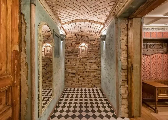 Beautiful One Bedroom In Old Town Apartamento Vilna